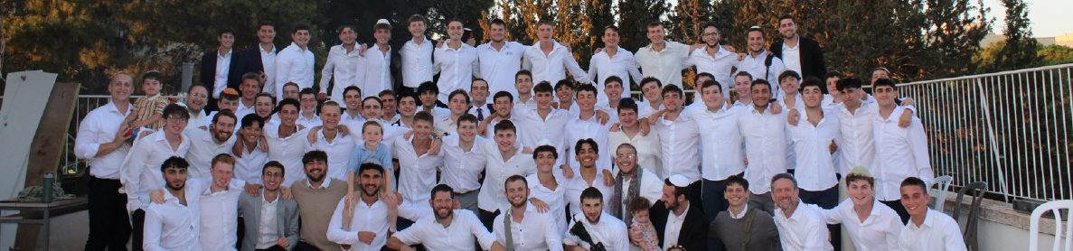 The whole yeshiva in white shirts before Shabbat